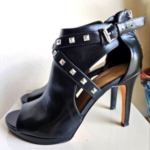 Marc Fisher Mahiya black size 8